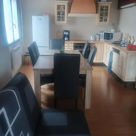 Maison 公寓 Neuvecelle